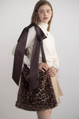 fur big ribbon tote bag