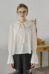 bowtie ribbon frill blouse