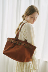 heart × belt suede shoulder bag