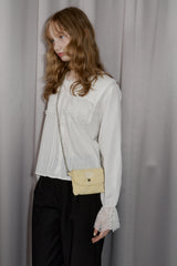 paddet chain pouch bag