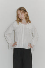 vintage square lace collar blouse