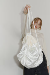 lace frill knapsack