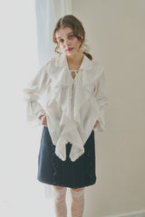 ruffle collared blouse