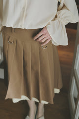 layered medium pleats skirt