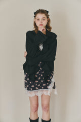 ruffle collared blouse