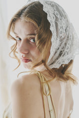 idem big lace scarf