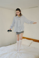 volume sleeve frill tie blouse