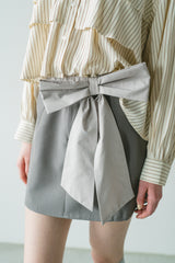big ribbon belt