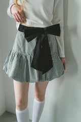 big ribbon belt