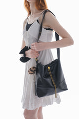 heart charm shoulder bag