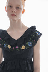 flower embroidery onepiece
