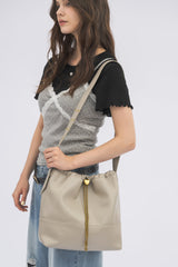 heart charm shoulder bag