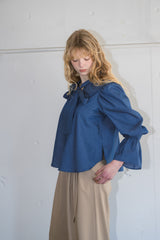 bowtie ribbon frill blouse
