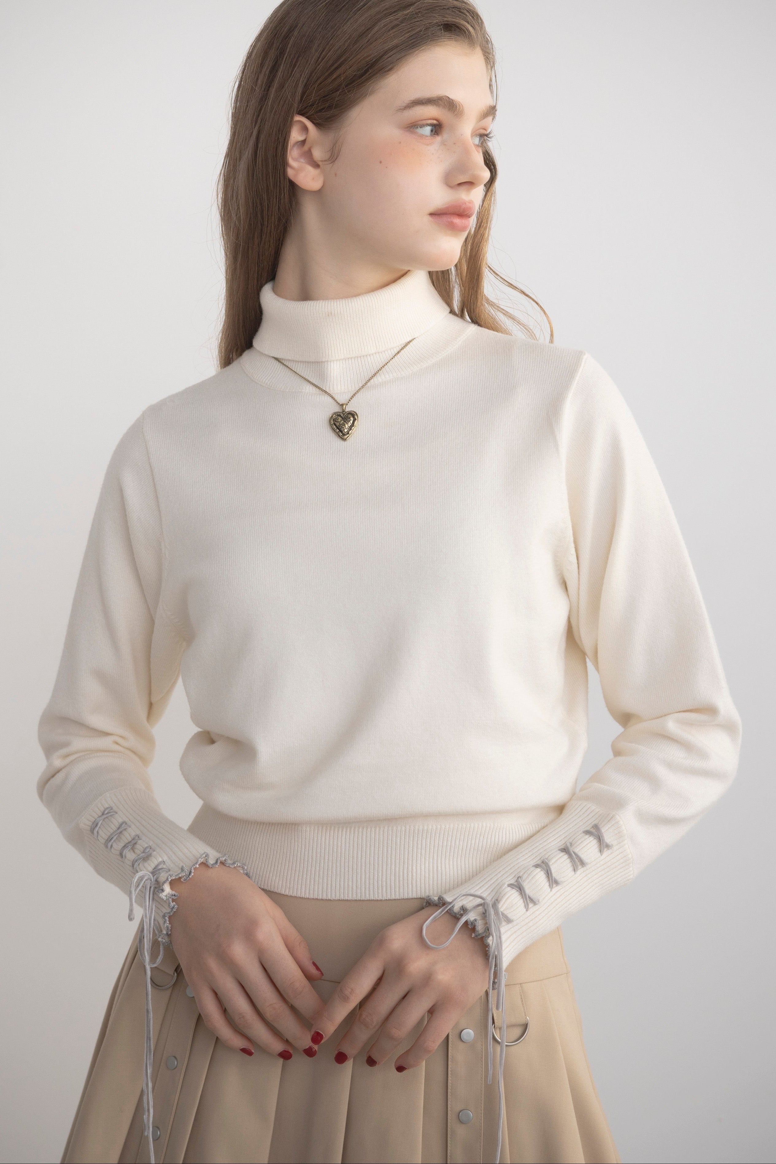 lace up ribbon turtle knit