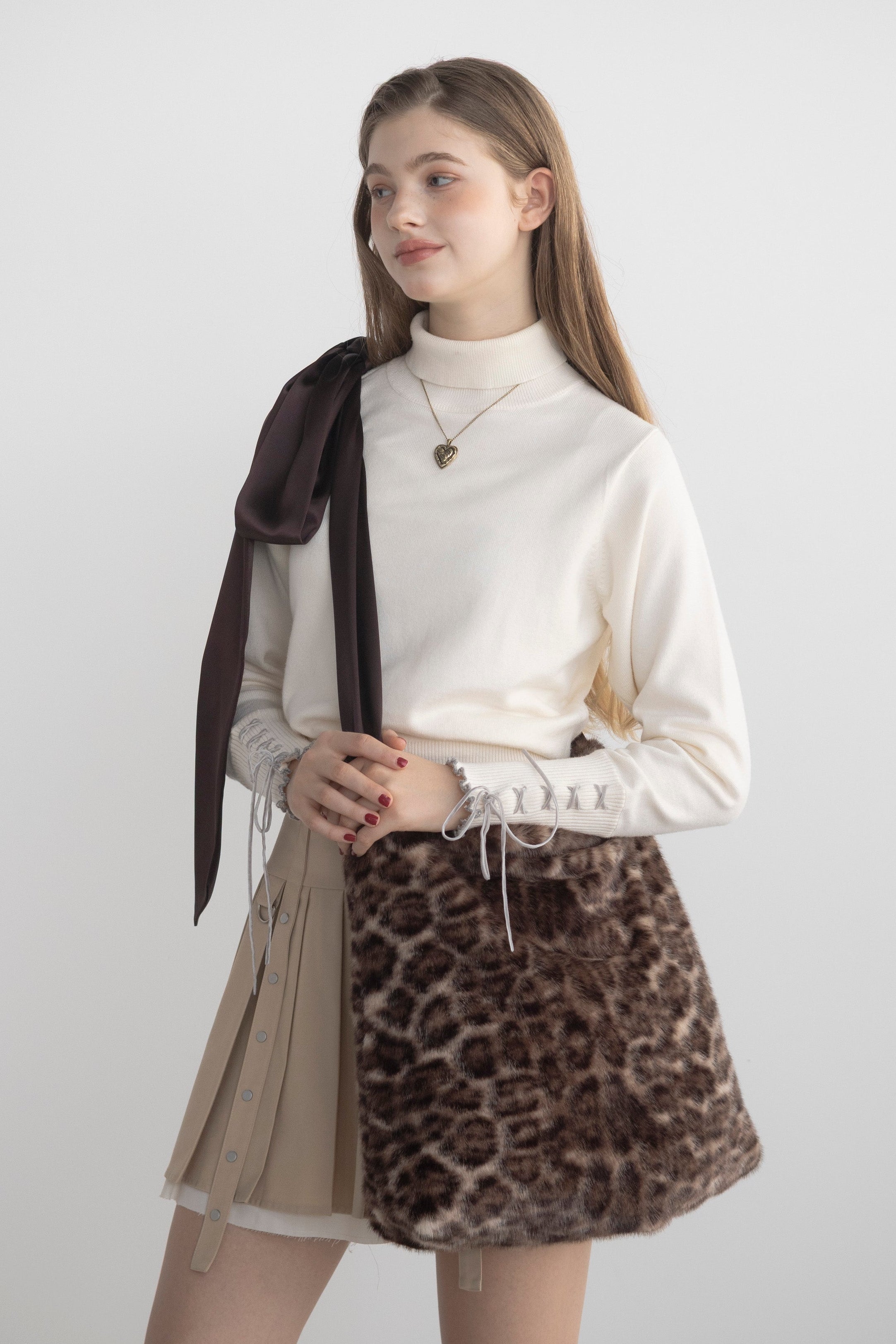 fur big ribbon tote bag