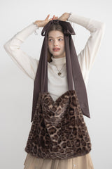 fur big ribbon tote bag