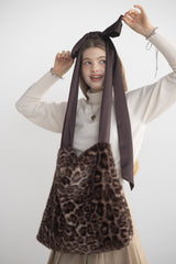 fur big ribbon tote bag