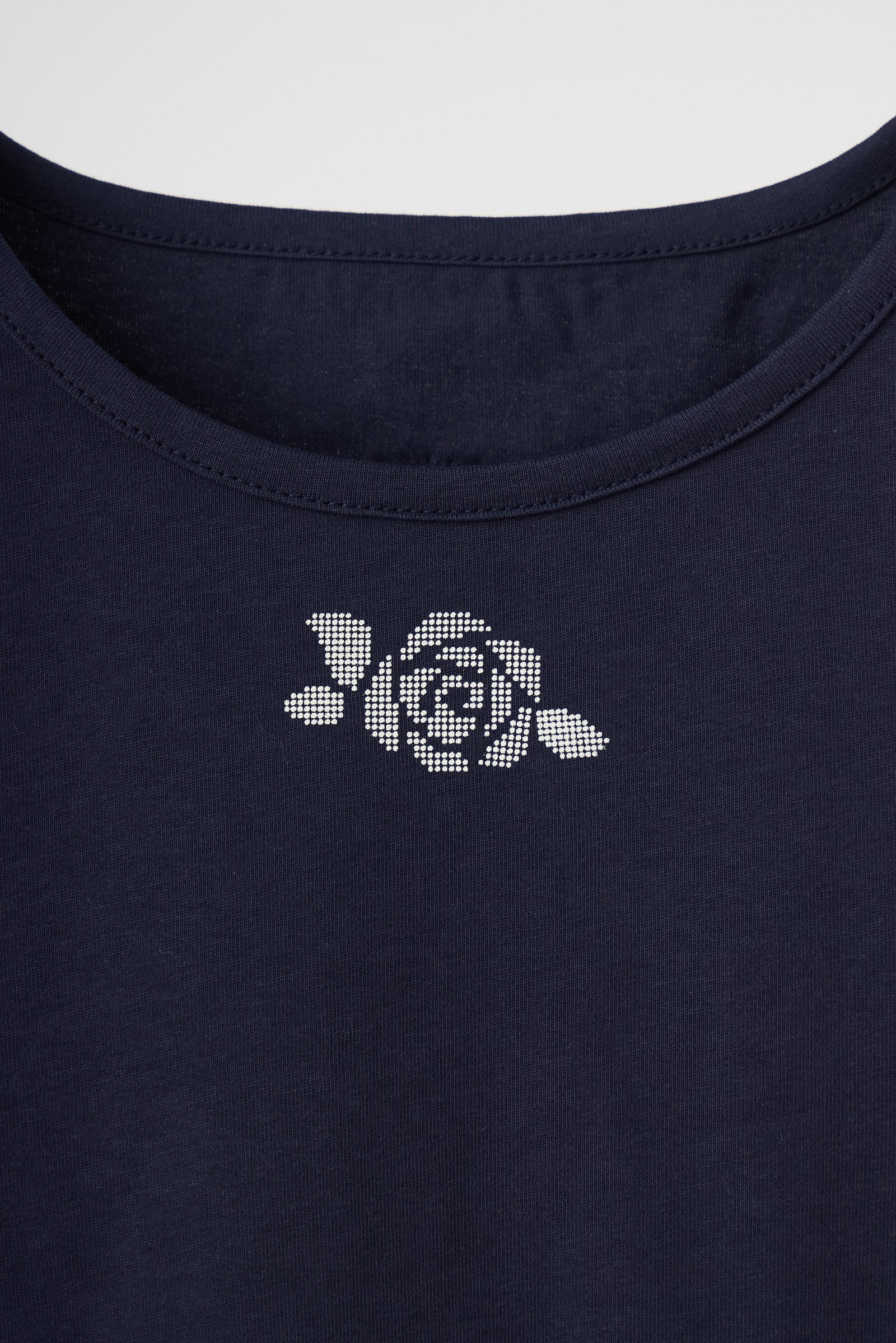 endewwさん専用 idem rose graphic T-shirt