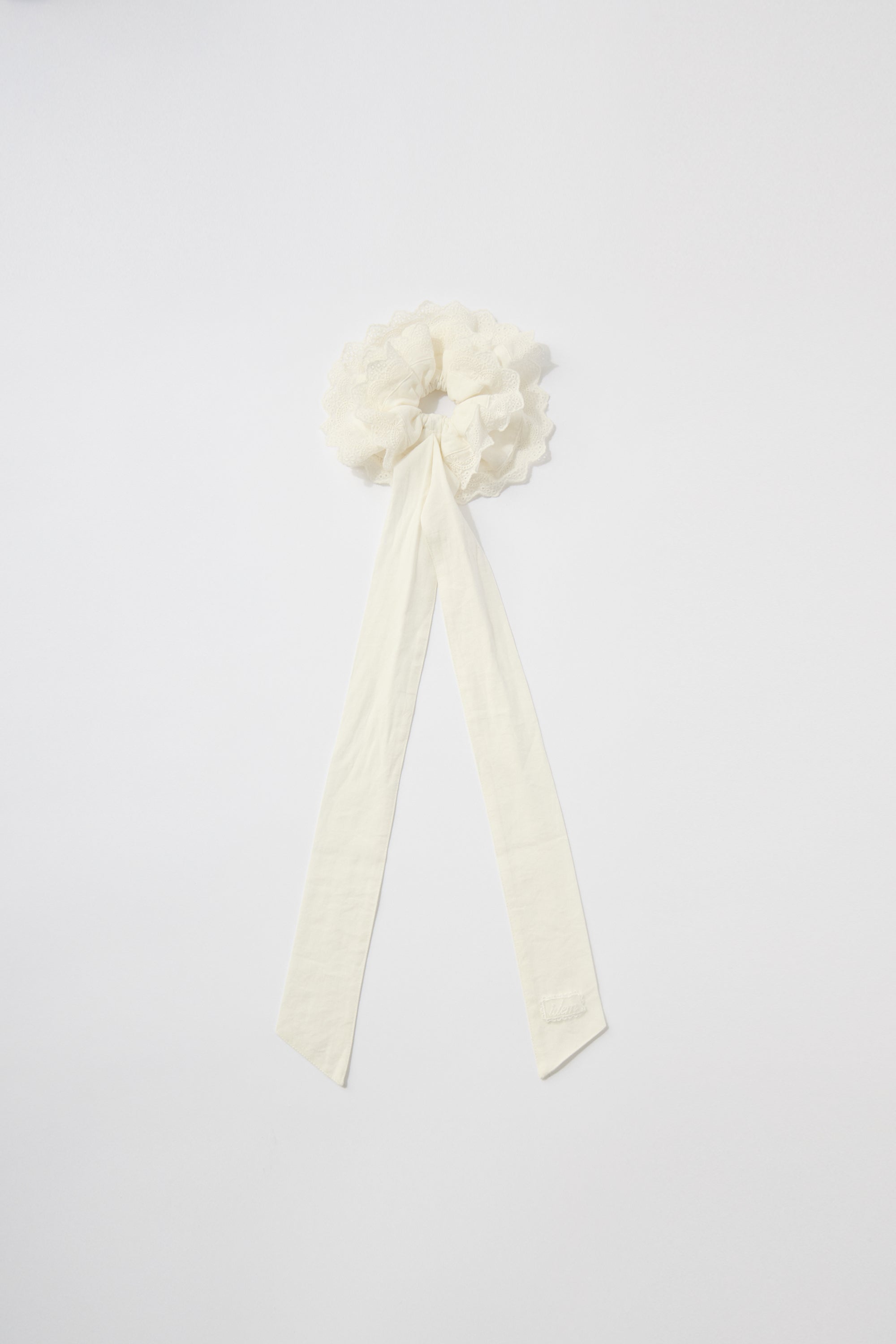 big frill ribbon chouchou