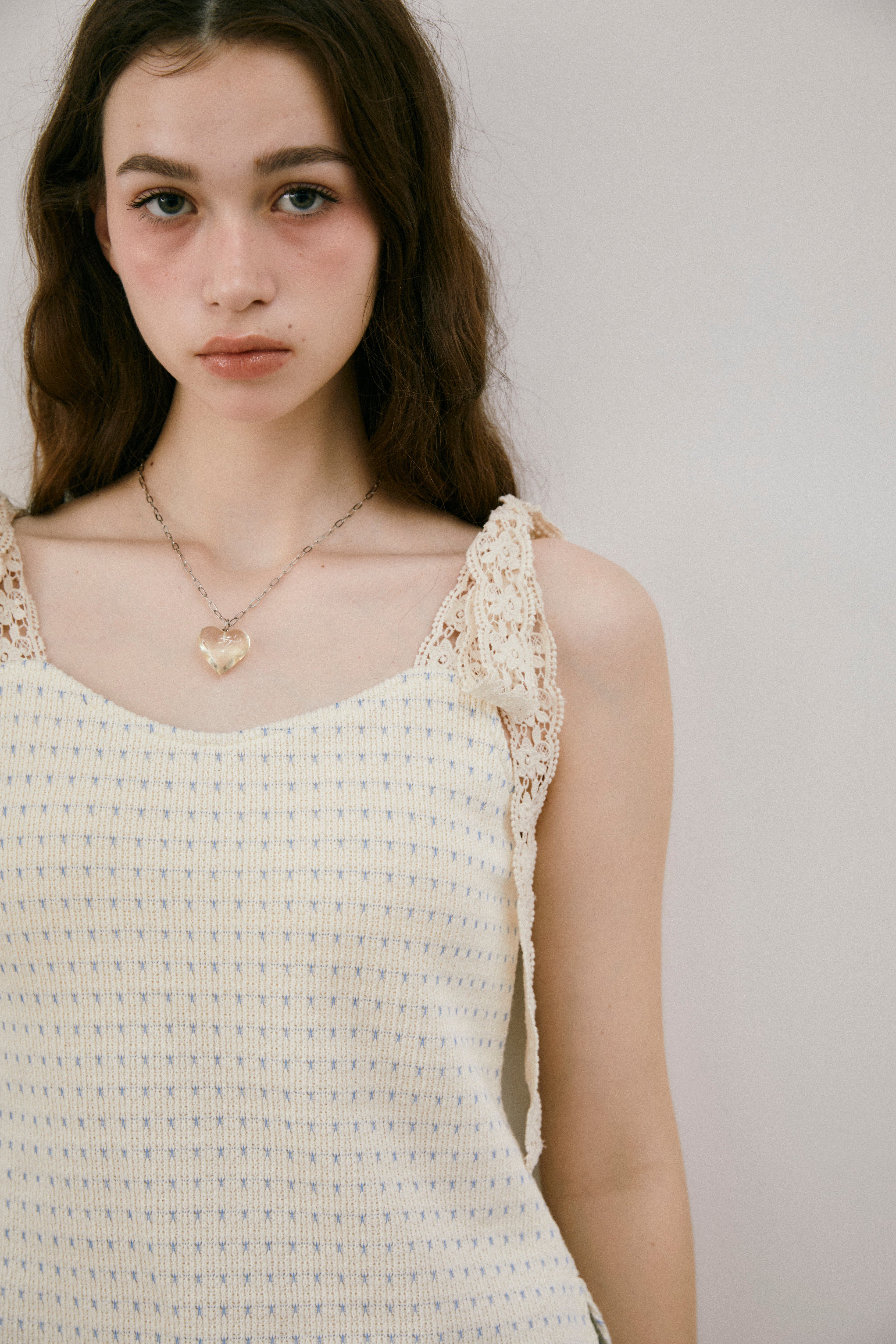 cup in shoulder lace camisole