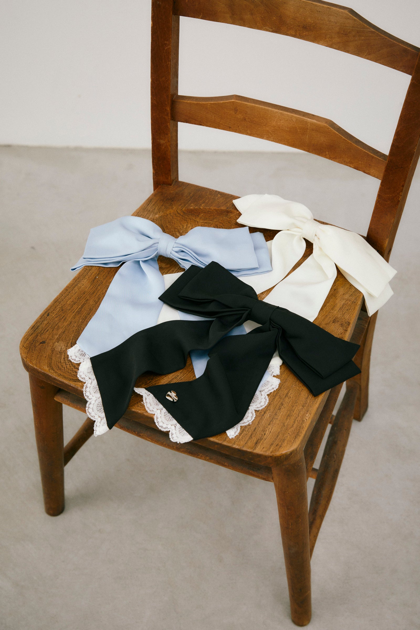 【専用】BIG RIBBON BARRETTE（1週間限定出品！） big ribbon barrette – idem
