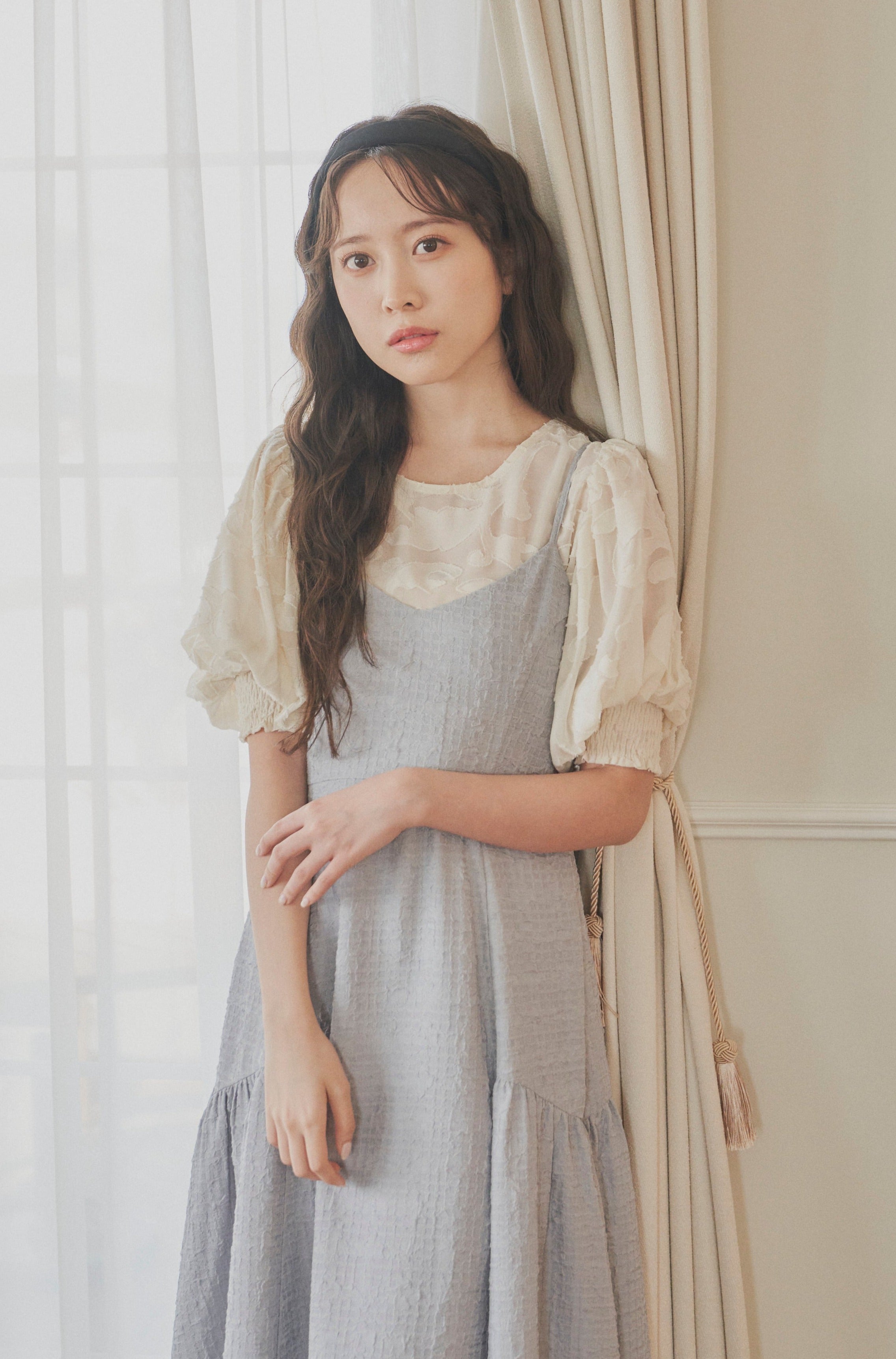 sheer jacquard volume blouse