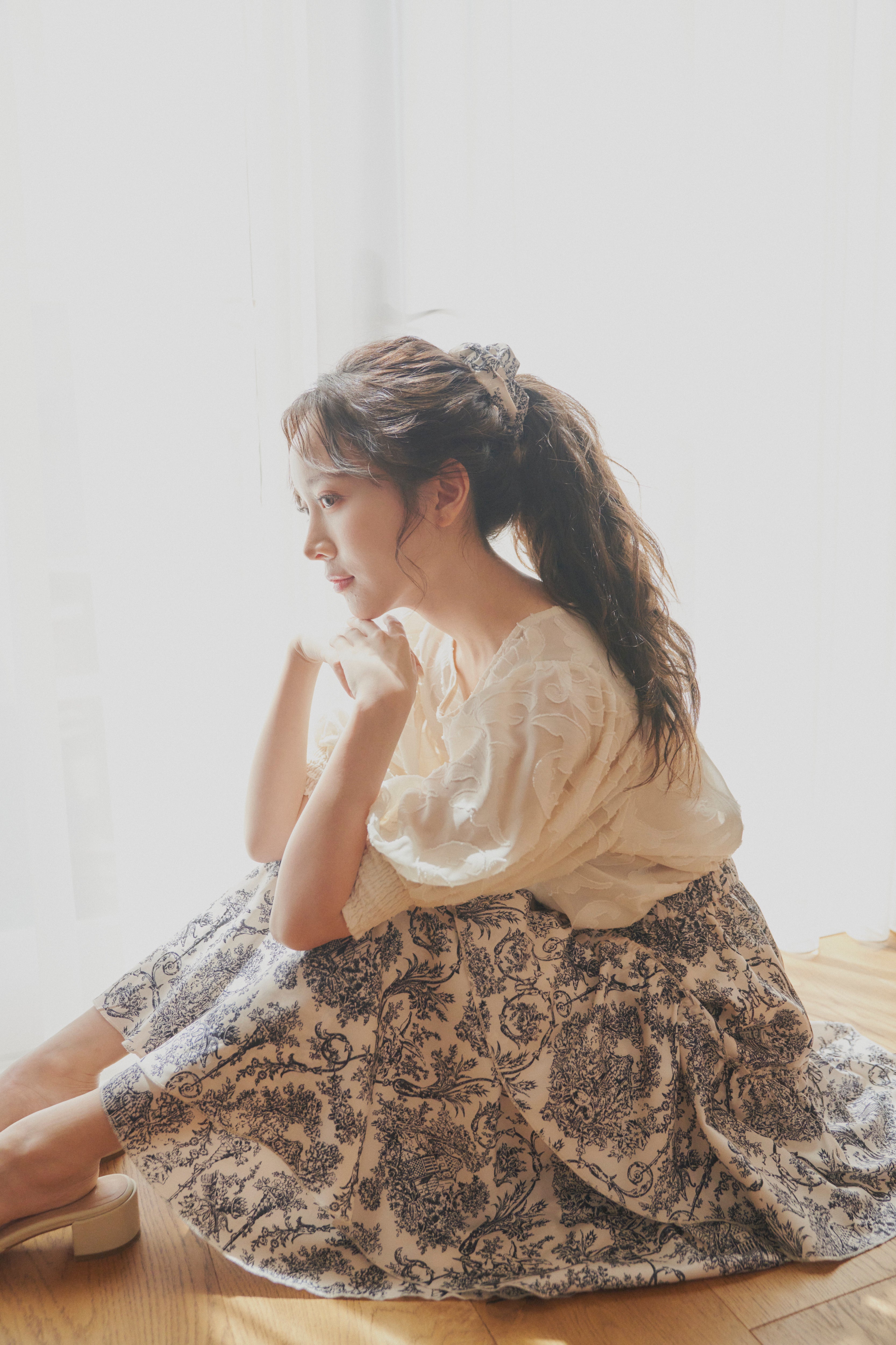 toile de Jouy frill skirt