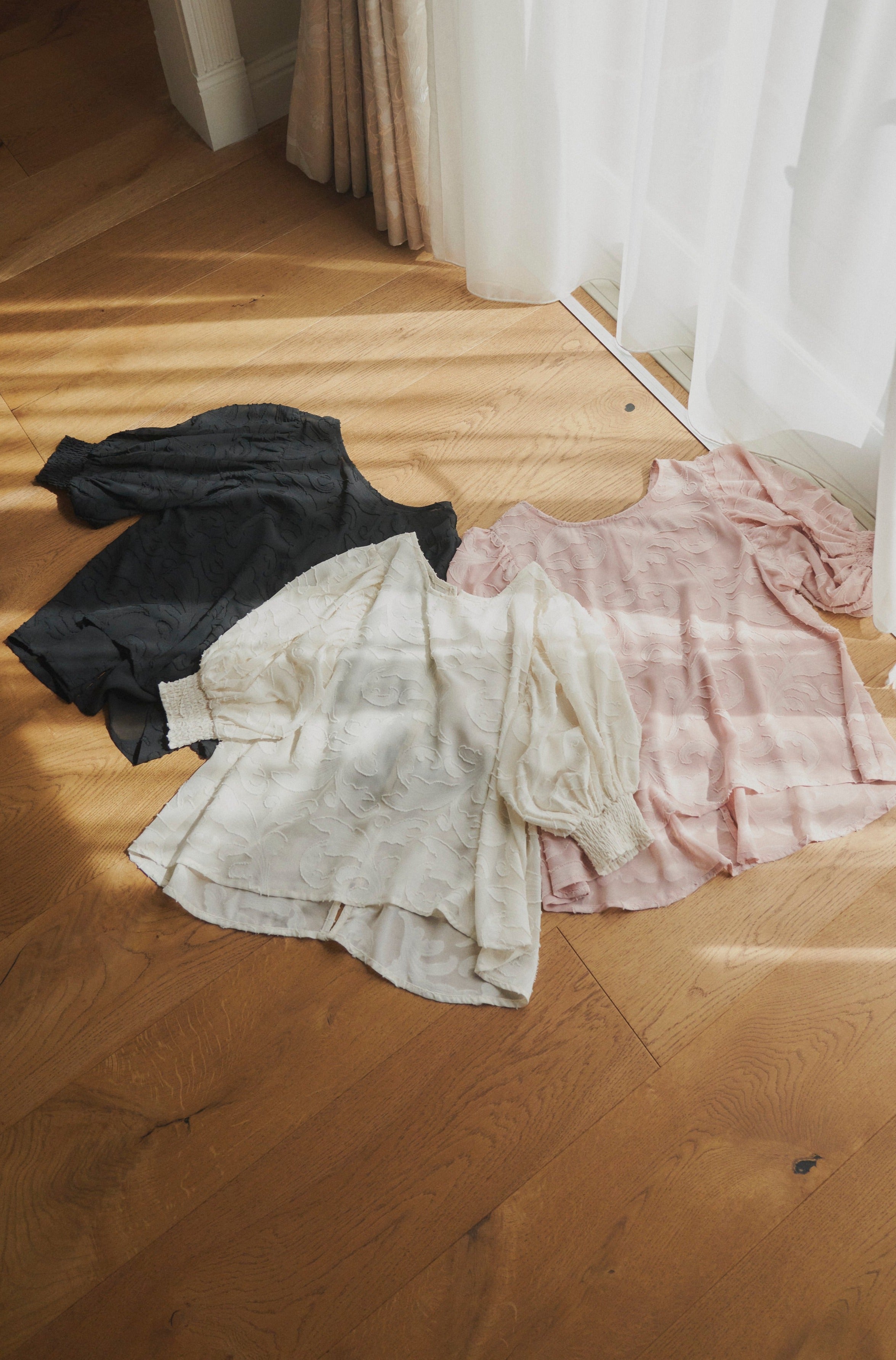 sheer jacquard volume blouse