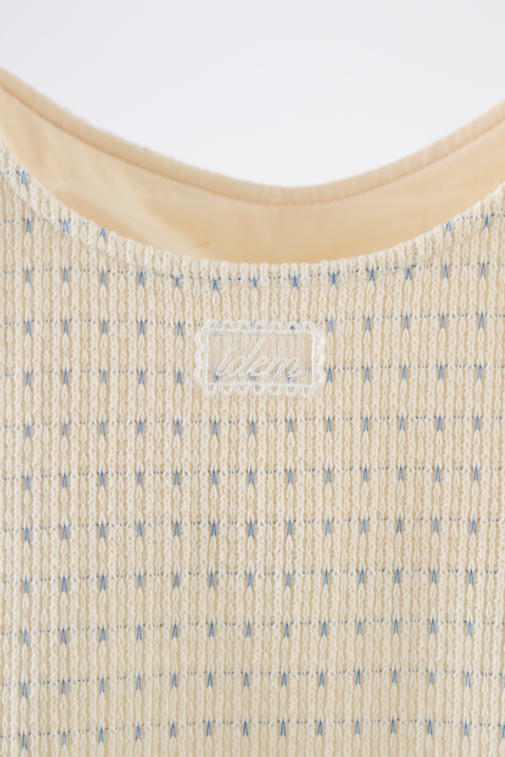 cup in shoulder lace camisole