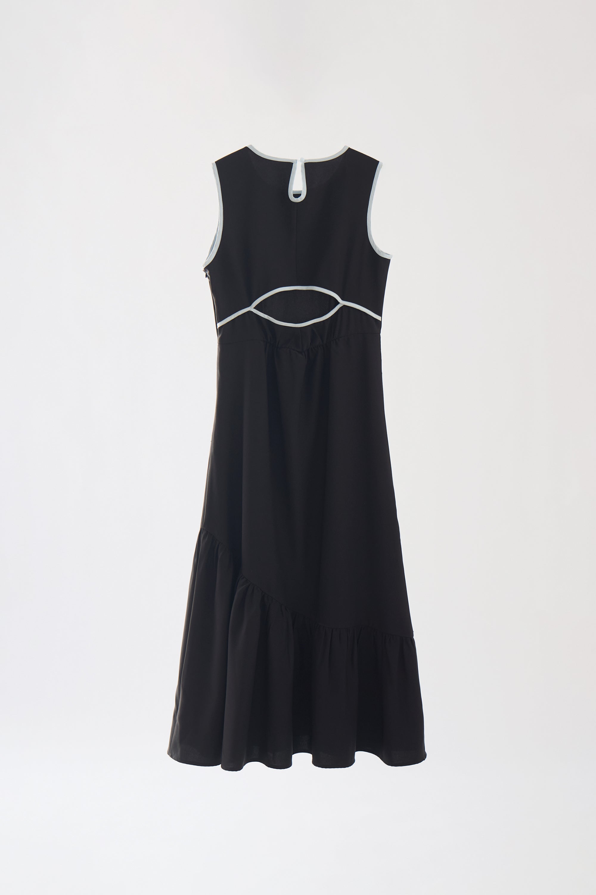 back cut onepiece