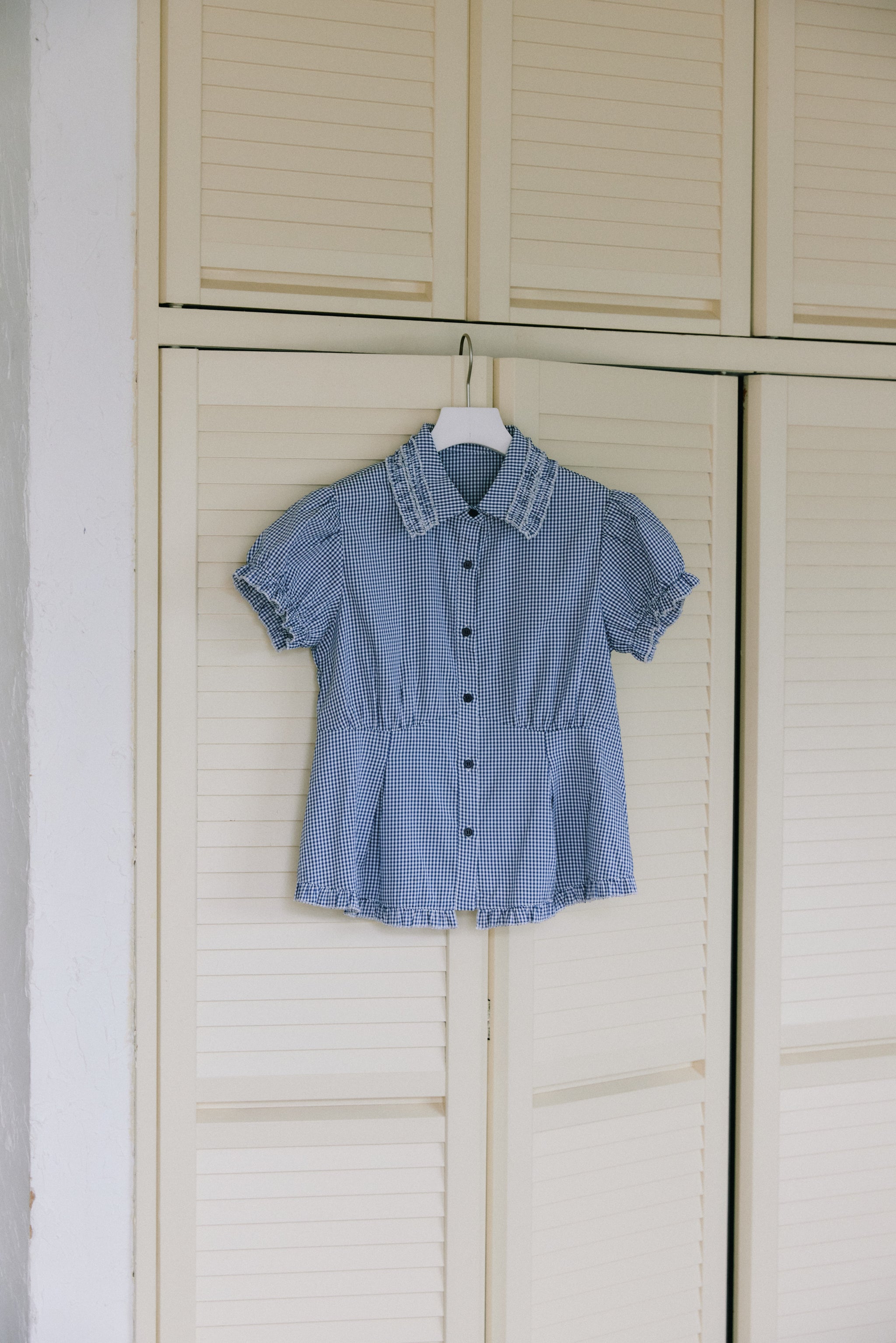 frill collar peplum blouse