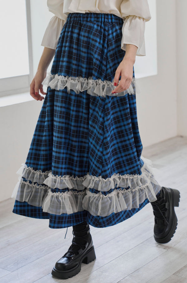 tulle frill × check skirt