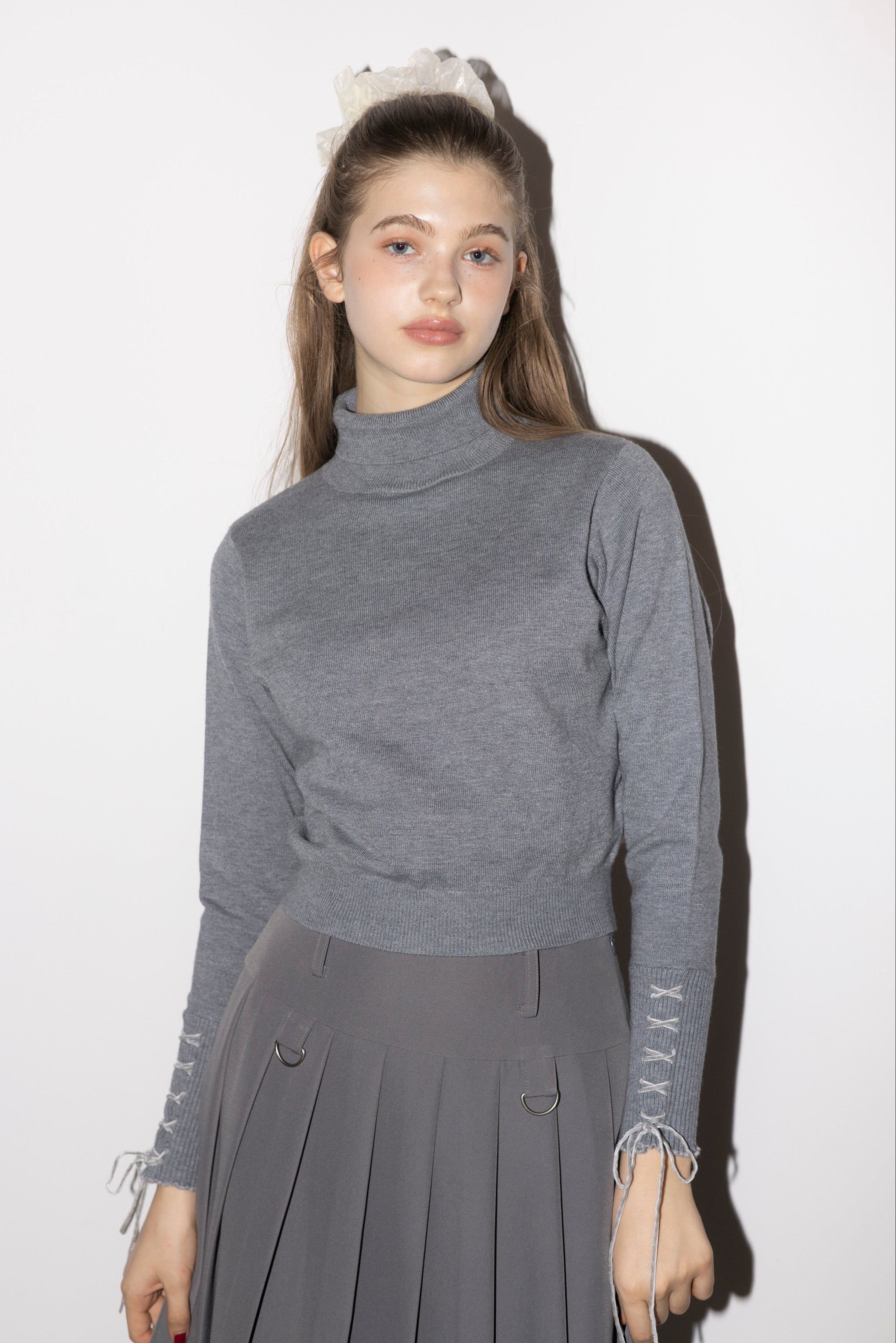 lace up ribbon turtle knit