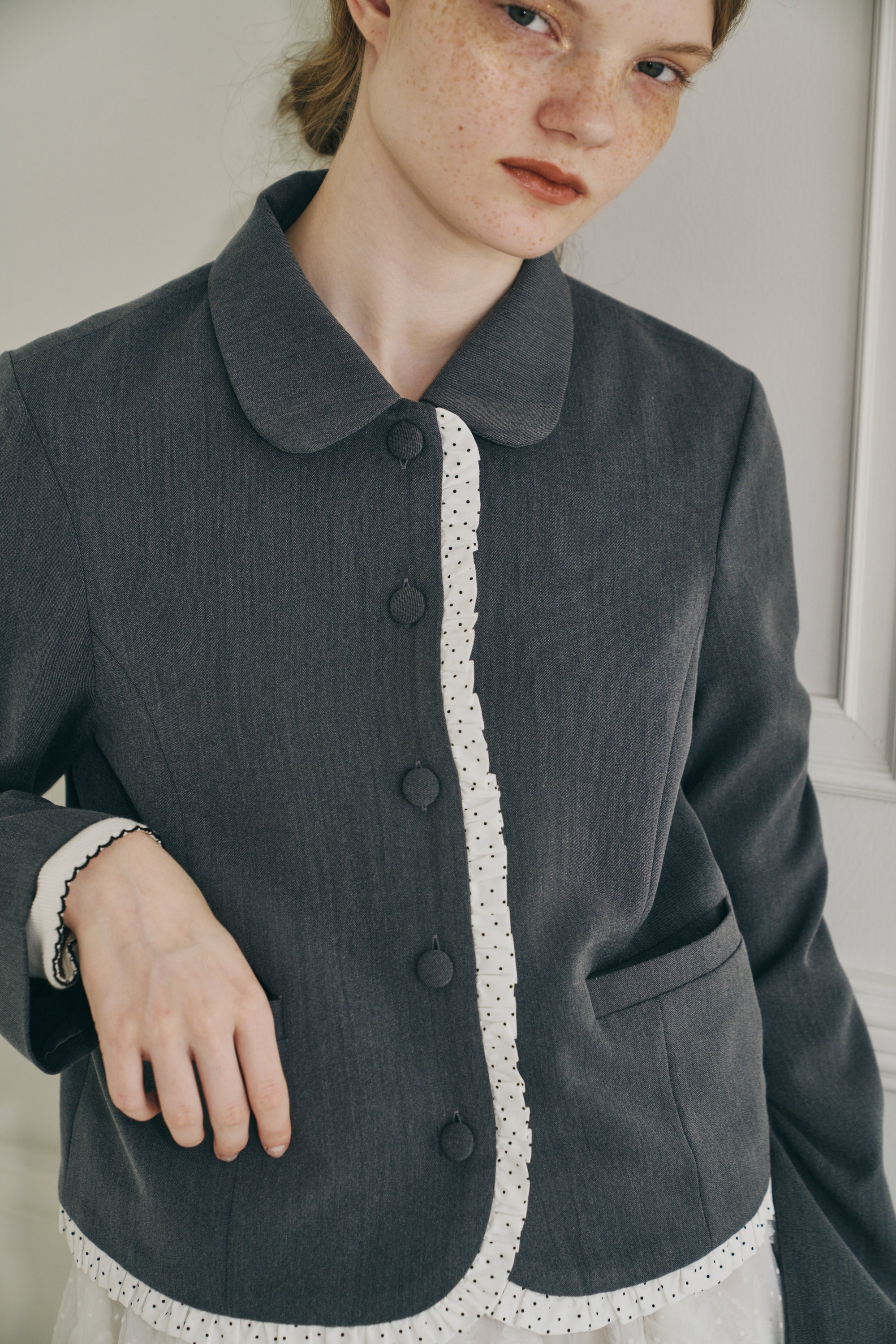frill lady jacket