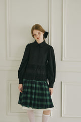many frill blouse