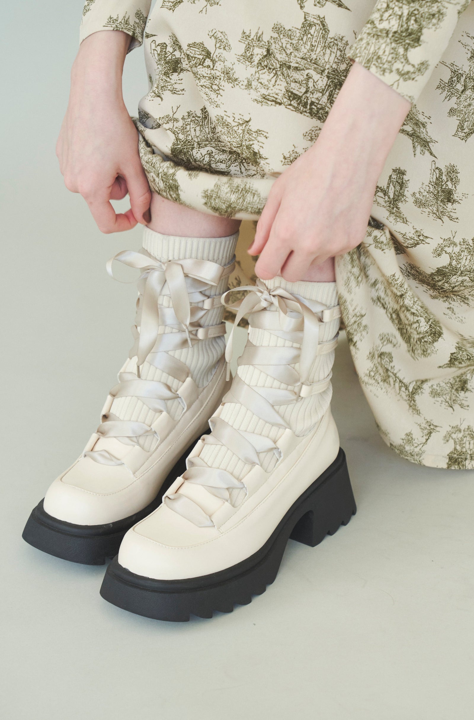 idemリボン編み上げ厚底ソックスブーツブラウン lace up socks boots/リボン編み上げ厚底ブーツ（ブーツ）｜idem