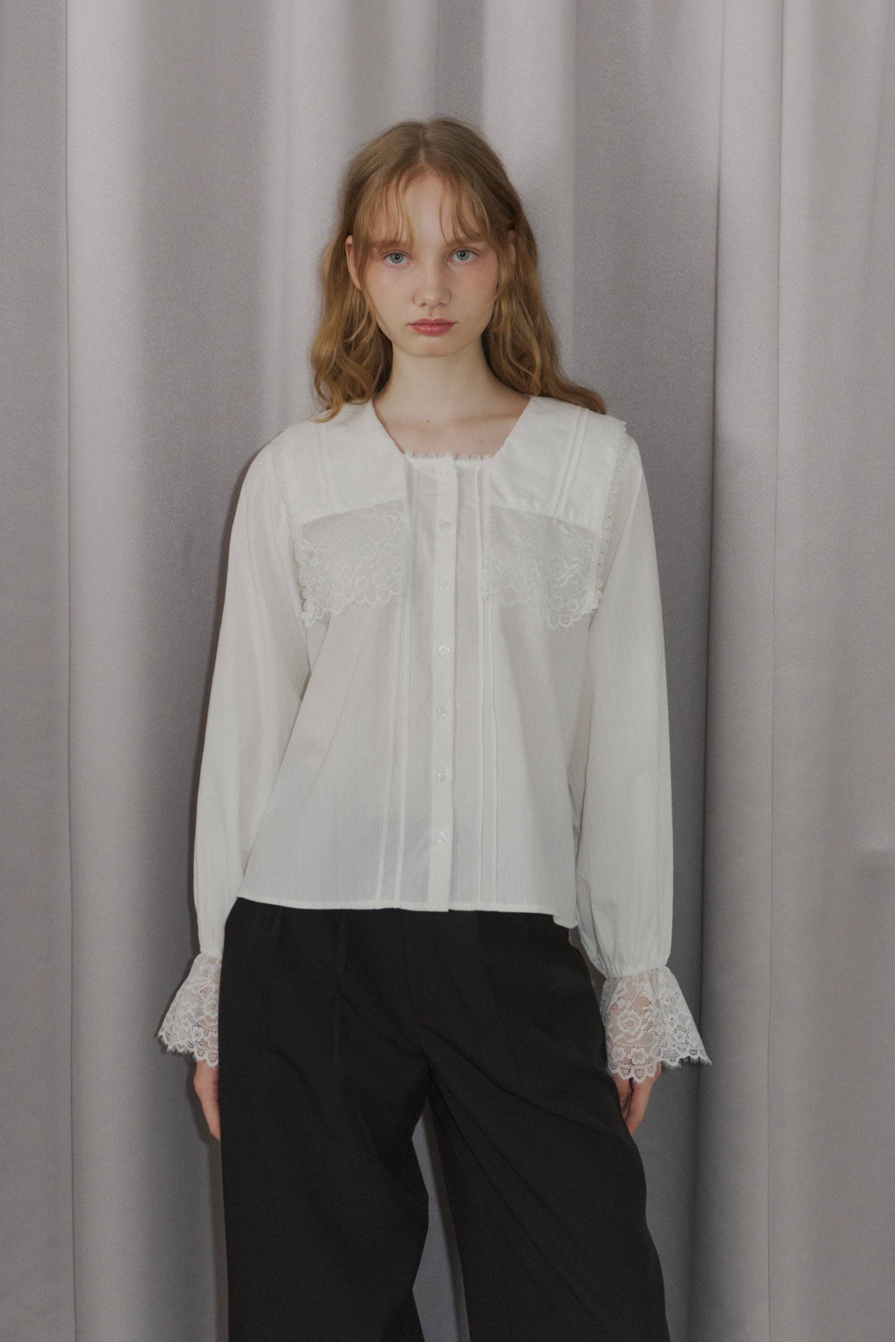 vintage square lace collar blouse