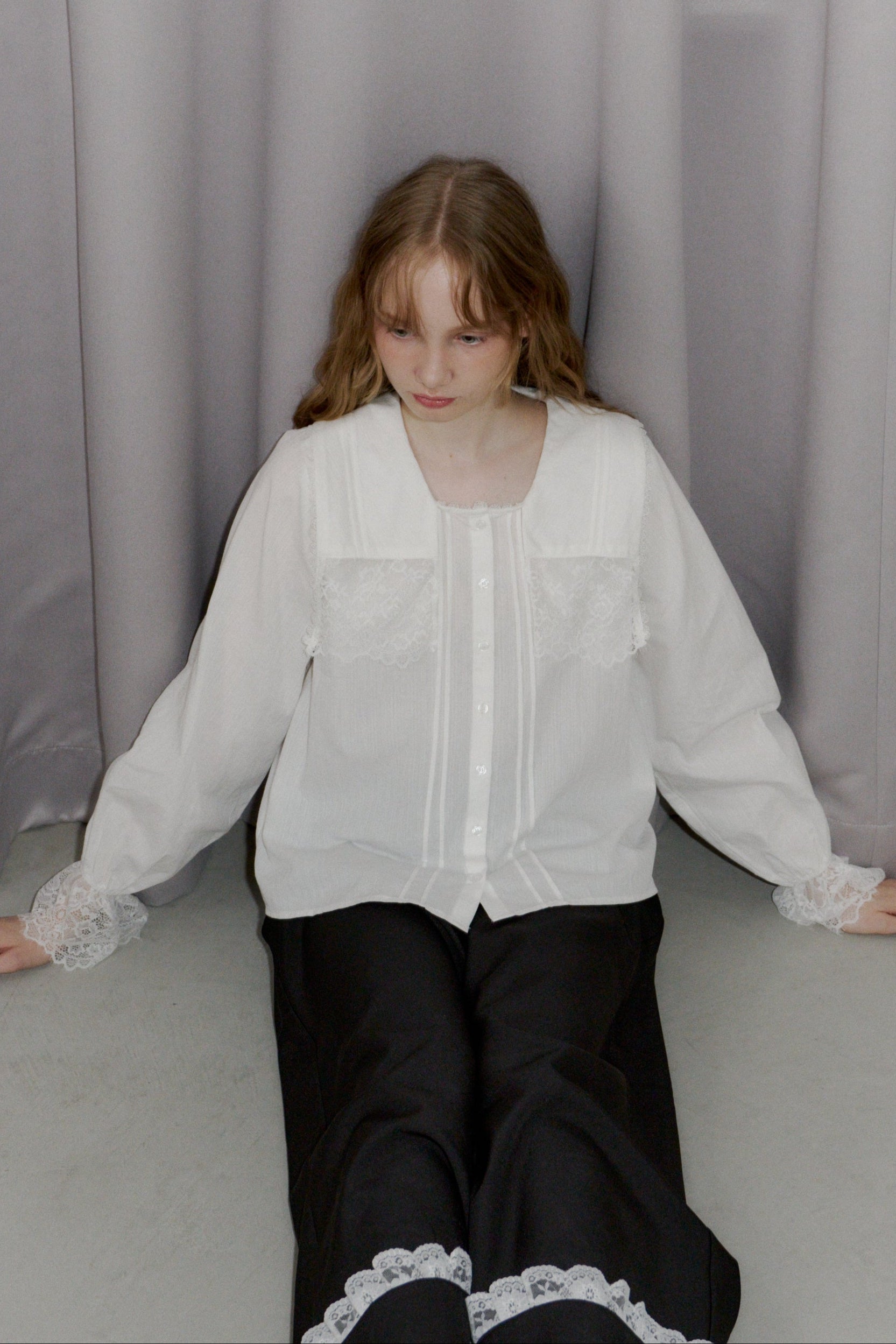 vintage square lace collar blouse