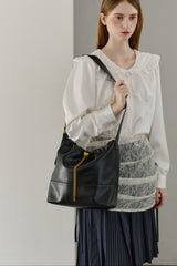 heart charm shoulder bag