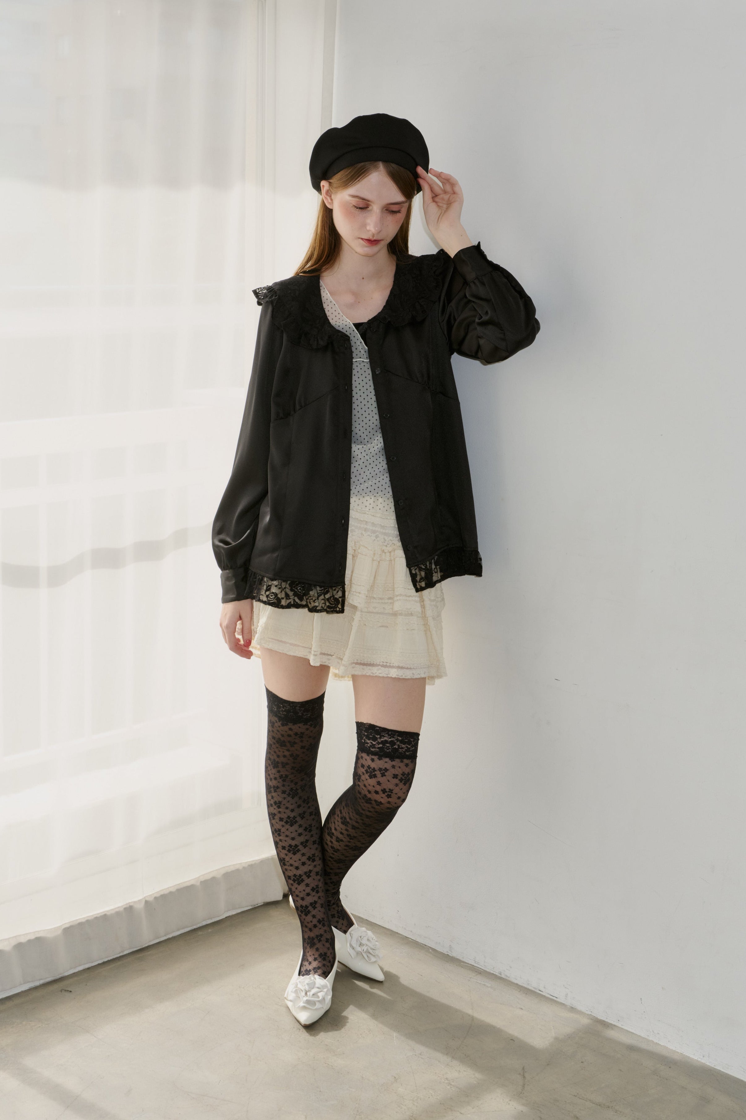 flower lace knee-highs