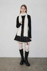 slim knit shaggy muffler