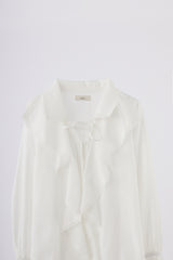 ruffle collared blouse