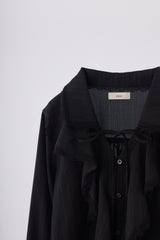 ruffle collared blouse