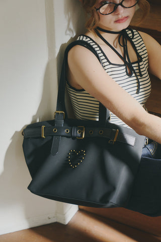 heart × belt suede shoulder bag