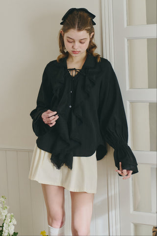 ruffle collared blouse
