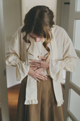 volume sleeve frill tie blouse