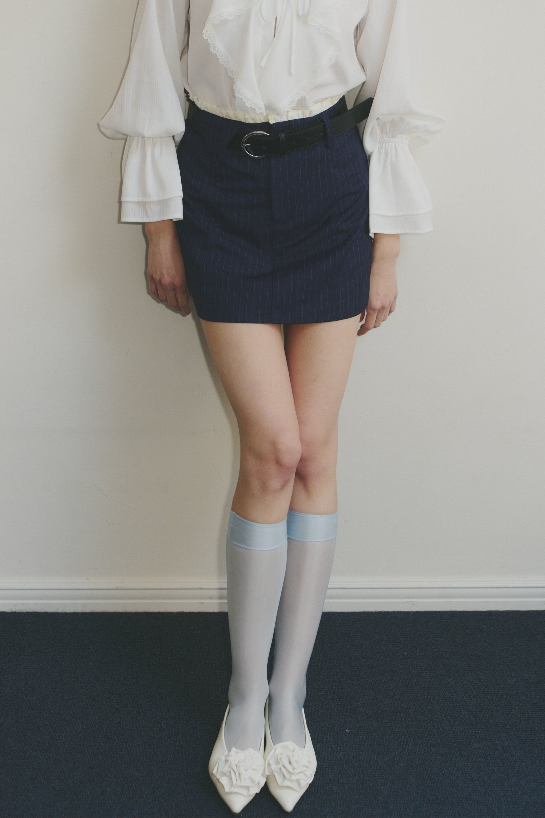 frill belt mini skirt