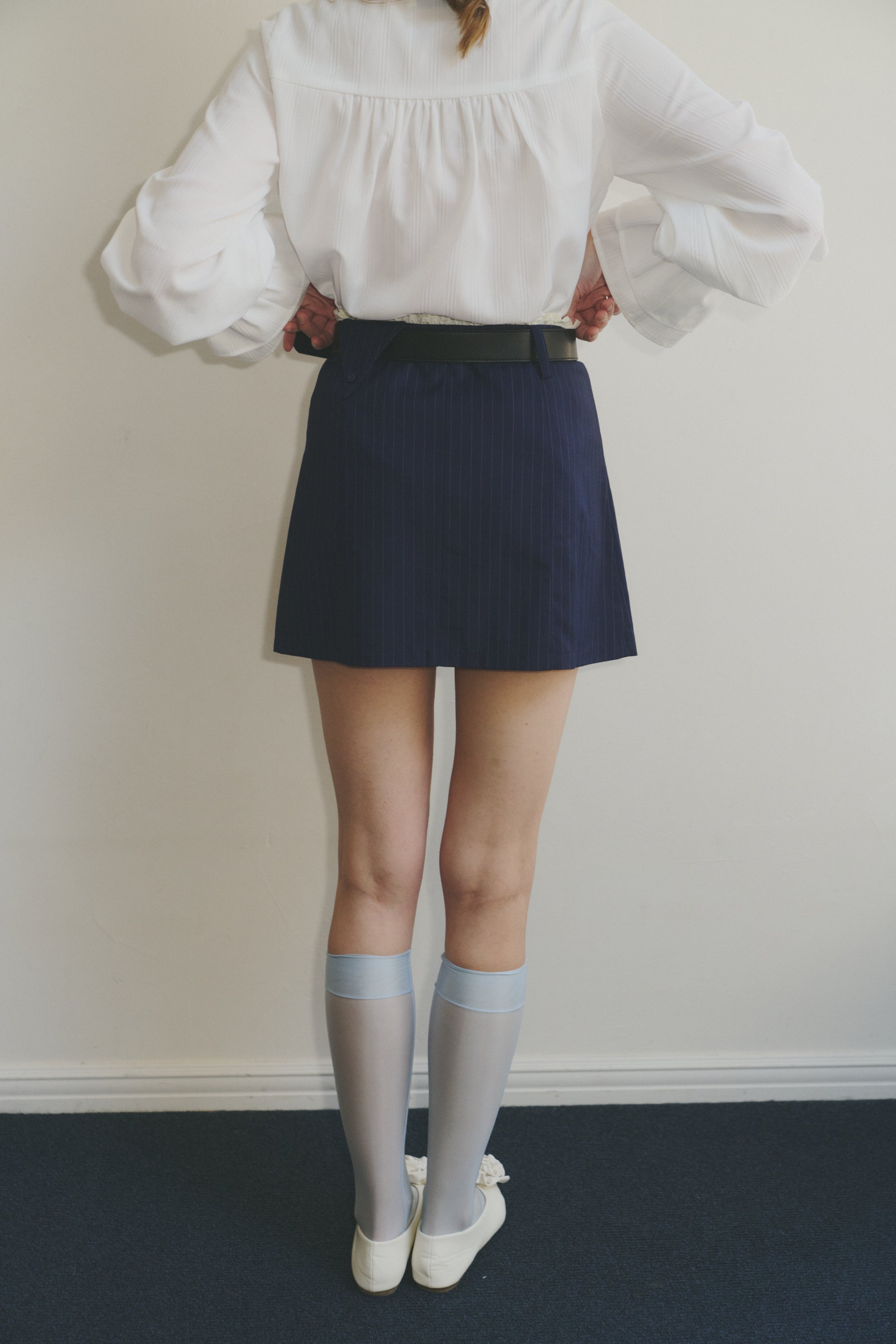 frill belt mini skirt