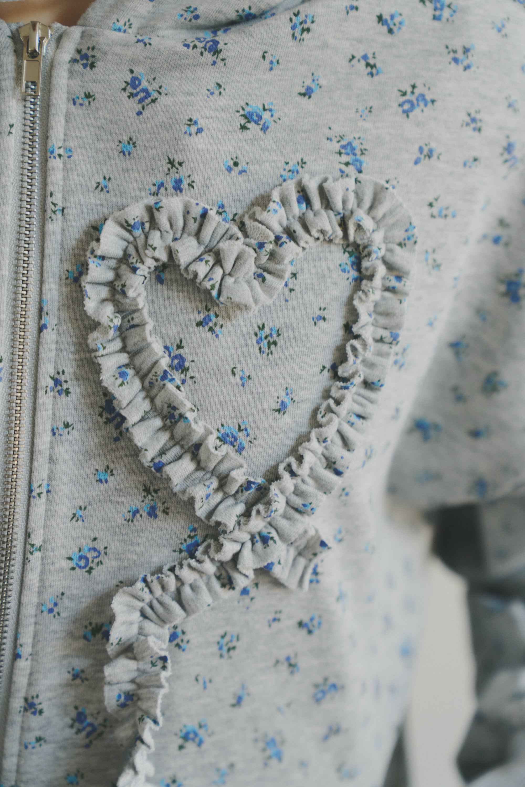 heart frill hoodie