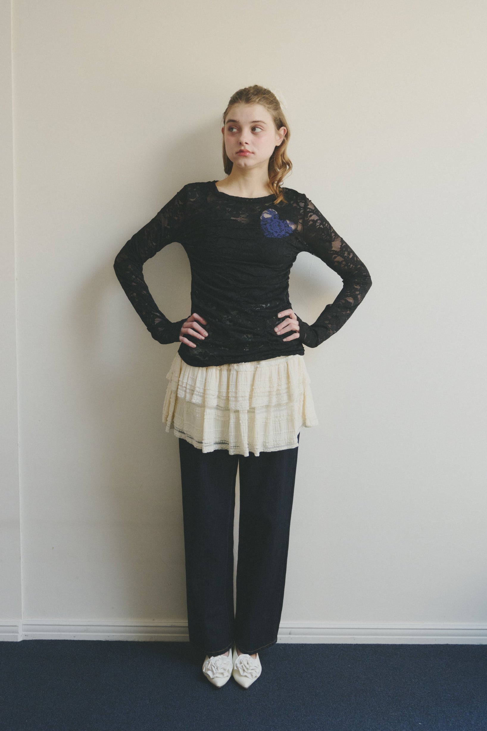 heart lace long sleeve tops